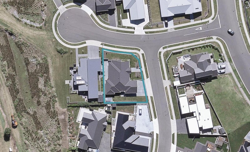 3 Pebble Beach Court, Waiwhakaiho, New Plymouth - Carousel 1