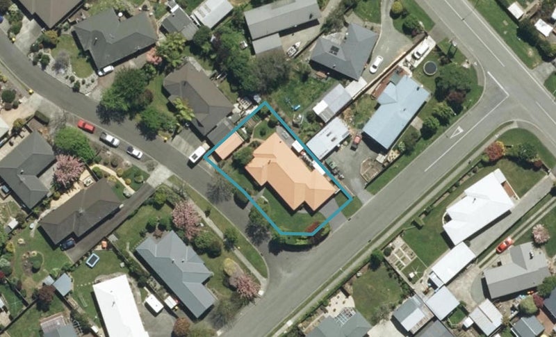 2 Stagg Place, Brightwater - Carousel 1