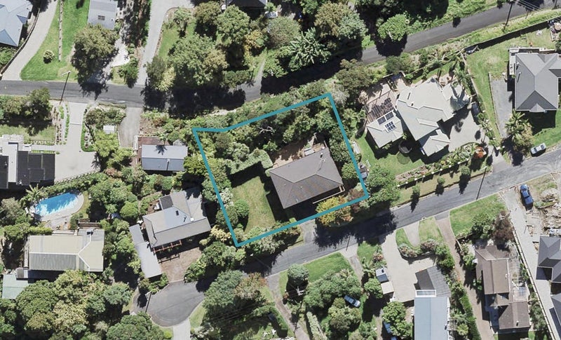 5 Traffic Road, Greenhithe, Auckland - Carousel 1