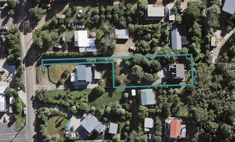 31A Erua Road, Ostend, Waiheke Island - Carousel 1