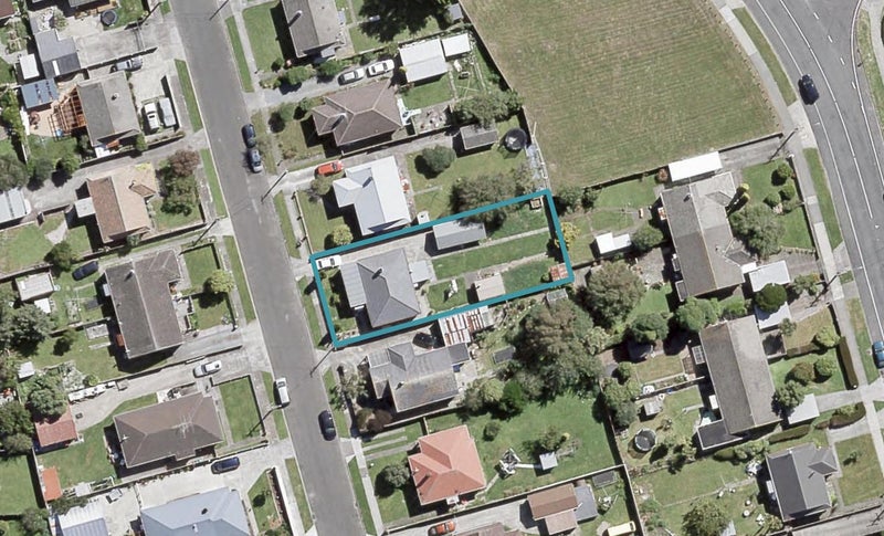 9 Benge Crescent, Naenae, Lower Hutt - Carousel 1
