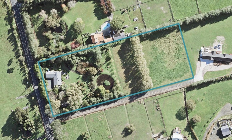 119 Green Road, Albany - Carousel 1