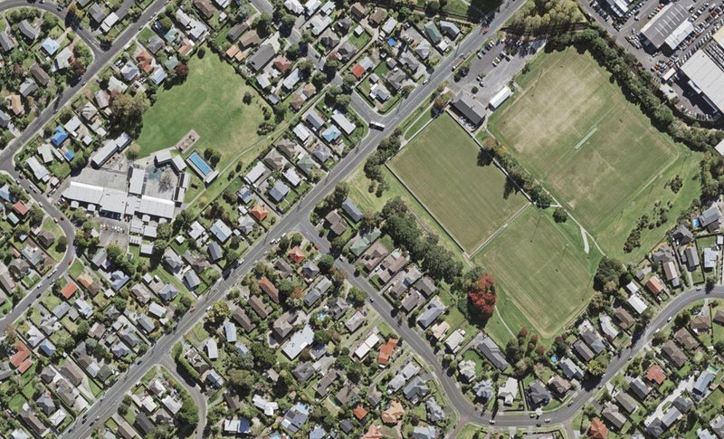 109F Archers Road, Hillcrest, Auckland - Carousel 1