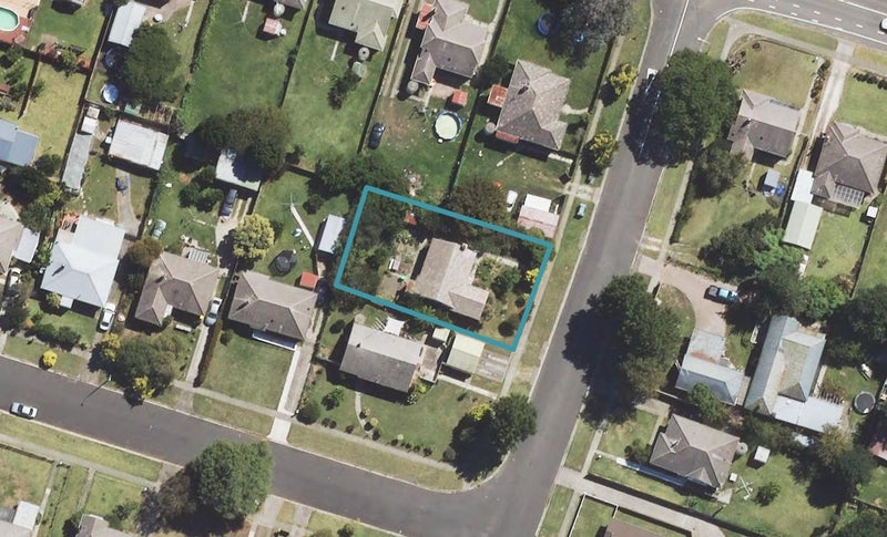 1 Centennial Crescent, Te Hapara, Gisborne - Carousel 1