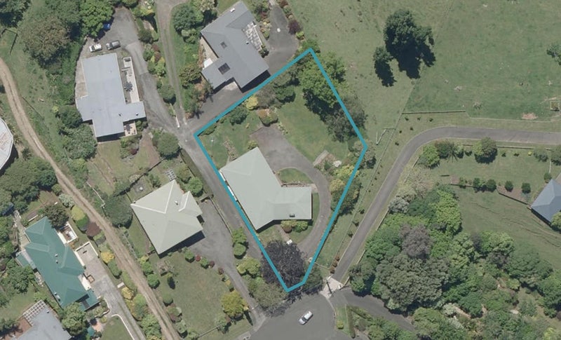 17 Hillside Terrace, Saint Johns Hill, Whanganui - Carousel 1