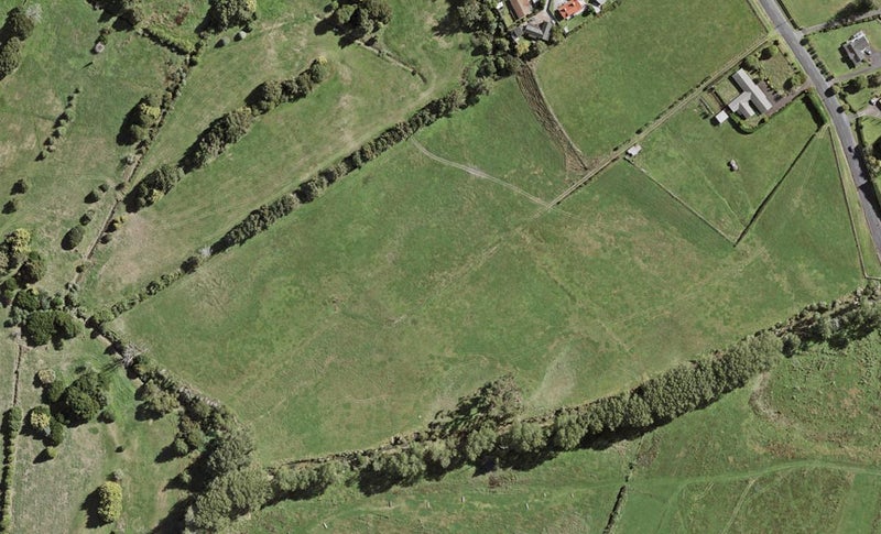 1 Piko Road, Ōpaheke, Papakura - Carousel 1