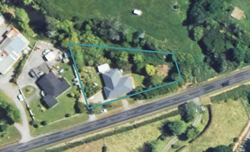 31 Beaconsfield Road, Midhirst, Stratford - Carousel 1