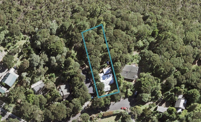 6 Janet Place, Laingholm, Auckland - Carousel 1