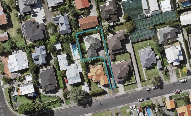 44A Norwood Road, Bayswater, Auckland - Carousel 1