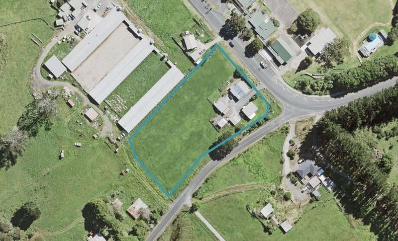 346 Henderson Valley Road, Henderson Valley, Auckland - Carousel 1