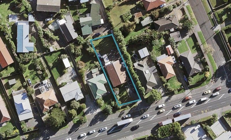 68 Maioro Street, New Windsor, Auckland - Carousel 1