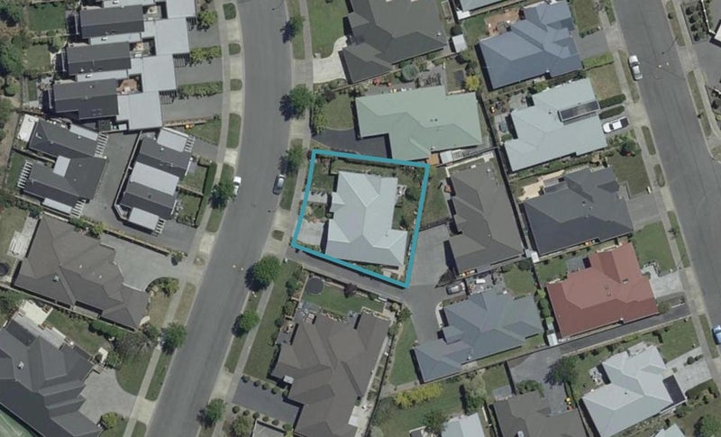 15 Saracen Avenue, Northwood, Christchurch - Carousel 1