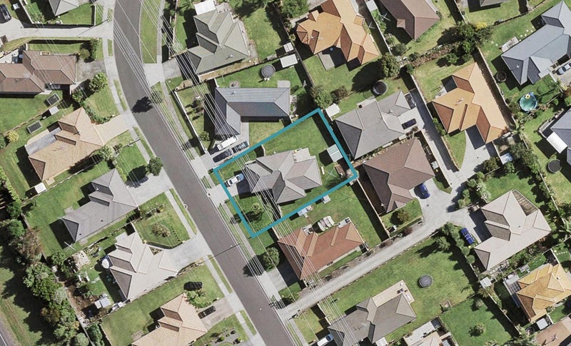 16 Morewa Place, Takanini, Auckland - Carousel 1