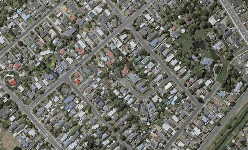 10 Sharda Grove, Paraparaumu Beach, Paraparaumu - Carousel 1