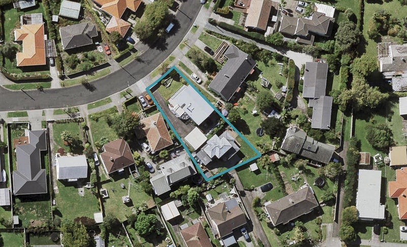 24A Harapaki Road, Meadowbank, Auckland - Carousel 1