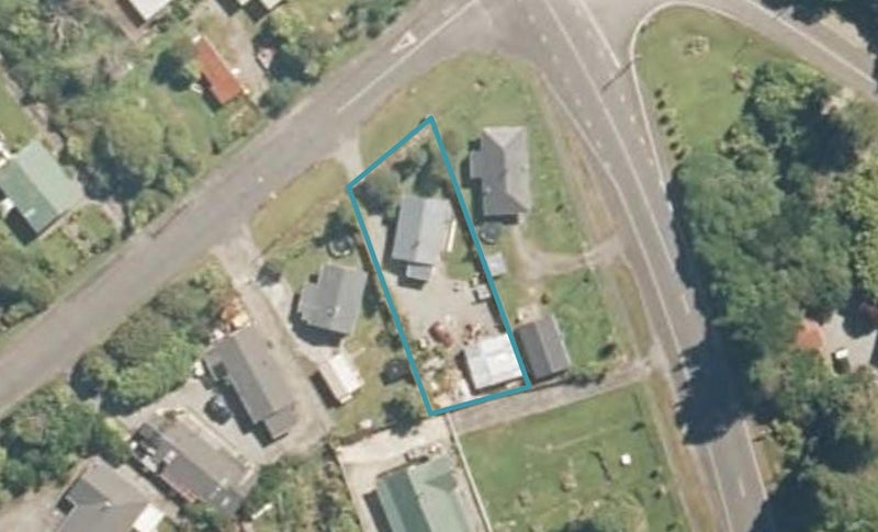 104 Fifth Street, Kumara, Greymouth - Carousel 1
