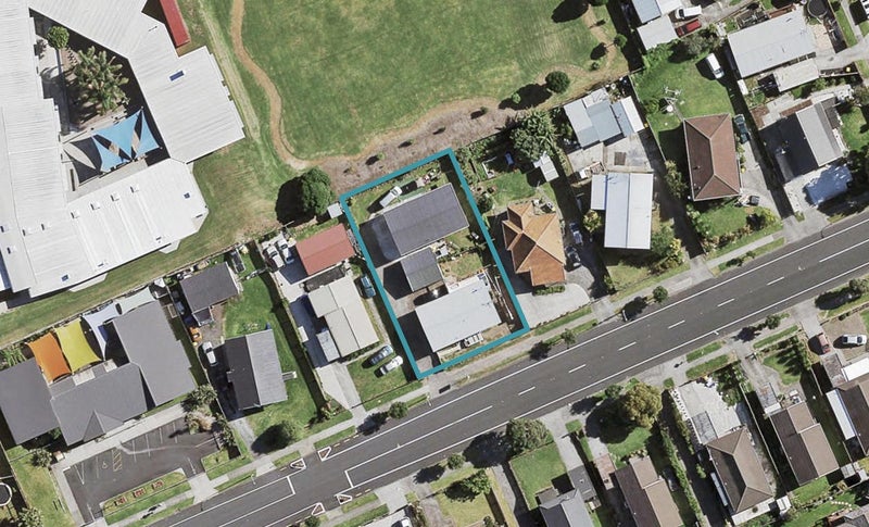 1/83 Palmers Road, Clendon Park, Auckland - Carousel 1
