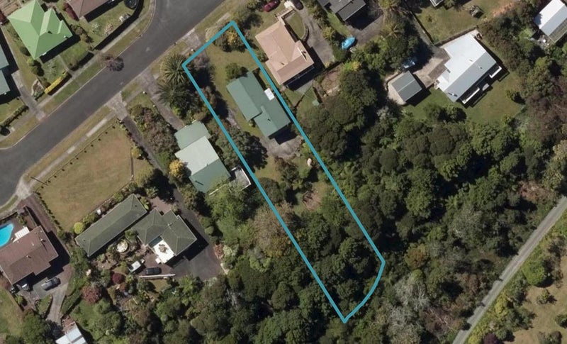 8 Takahe Street, Tikipunga, Whangarei - Carousel 1