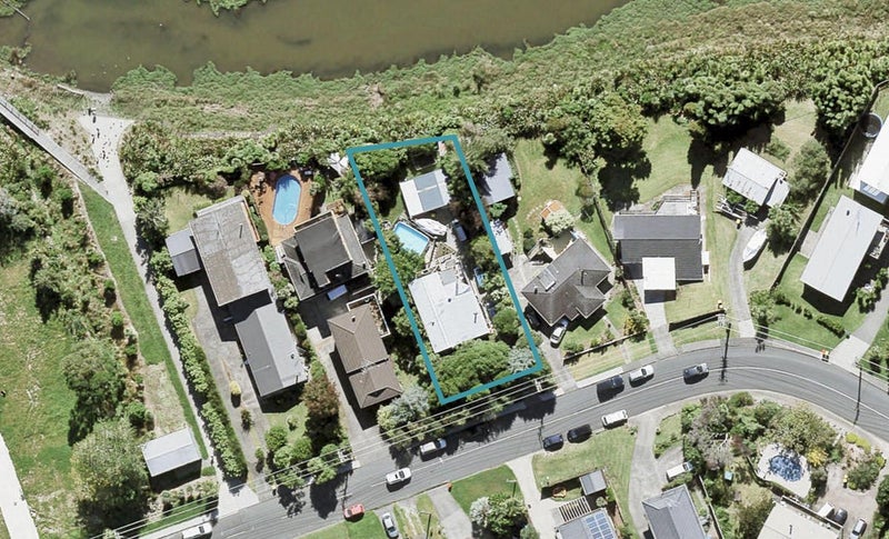 13 Glenvar Road, Torbay, Auckland - Carousel 1