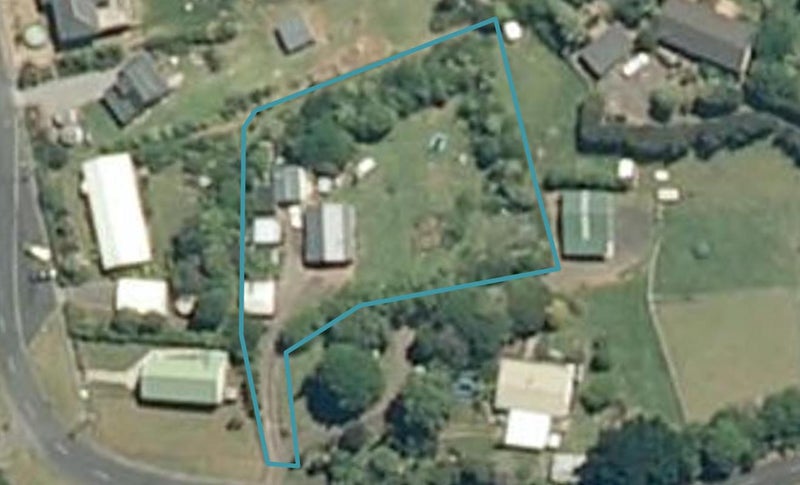 21 Matakawau Road, Waiuku - Carousel 1
