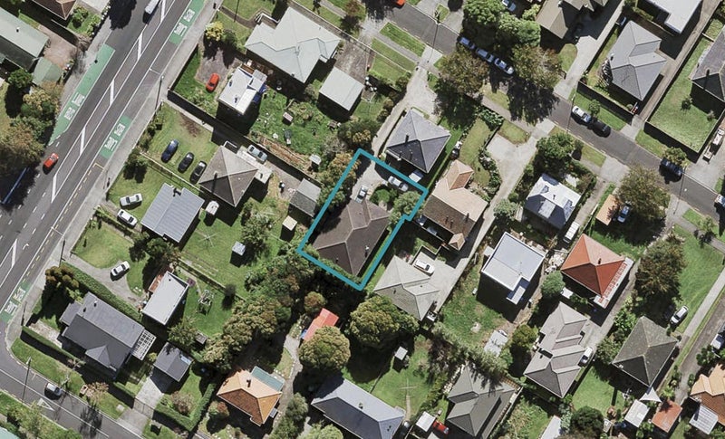 1A Harwood Street, Sandringham, Auckland - Carousel 1