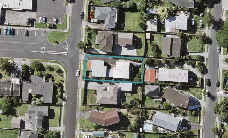 2/35 La Trobe Street, Pakuranga Heights, Auckland - Carousel 1
