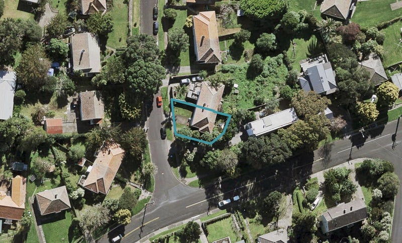 1A Fulljames Avenue, Mount Roskill, Auckland - Carousel 1