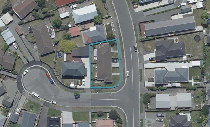 15A Lamorna Road, Parklands, Christchurch - Carousel 1