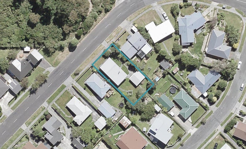 324 Maungaraki Road, Maungaraki, Lower Hutt - Carousel 1