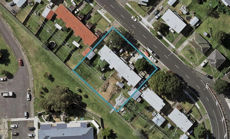 253 Bairds Road, Ōtara, Auckland - Carousel 1