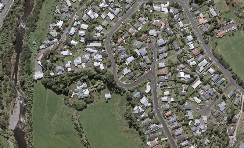 45 Queens Road, Glen Avon, New Plymouth - Carousel 1