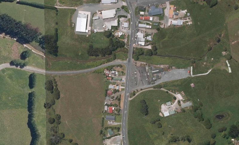 1947 State Highway 1, Kaiwaka - Carousel 1
