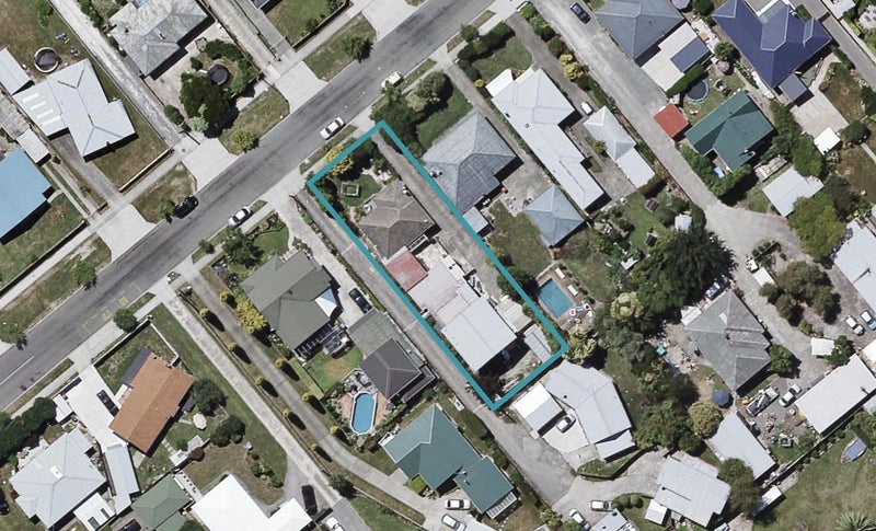 2/318 Lumsden Road, Akina, Hastings - Carousel 1