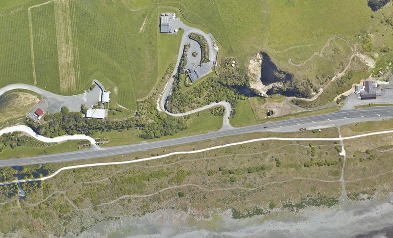 116 State Highway 1, Kaikoura Flat, Kaikōura - Carousel 1