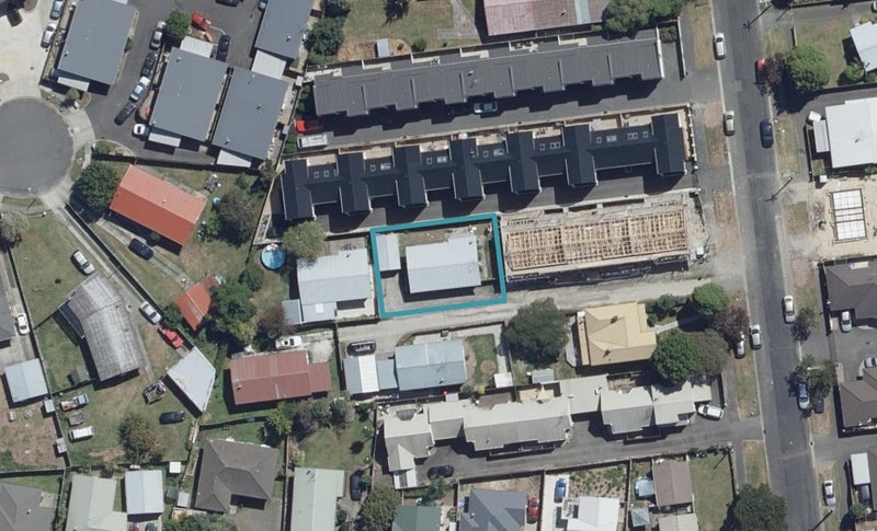 24A Campbell Street, Frankton, Hamilton - Carousel 1