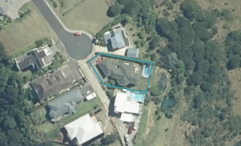 176 Centennial Drive, Whitianga - Carousel 1
