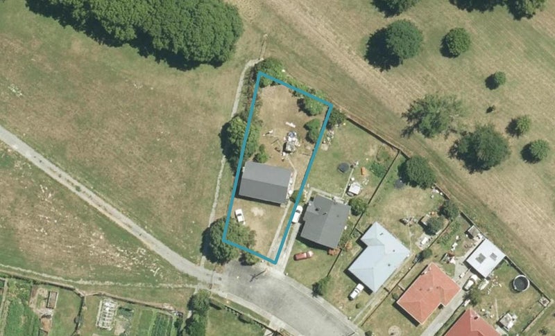 38 Henderson Street, Riversdale, Blenheim - Carousel 1