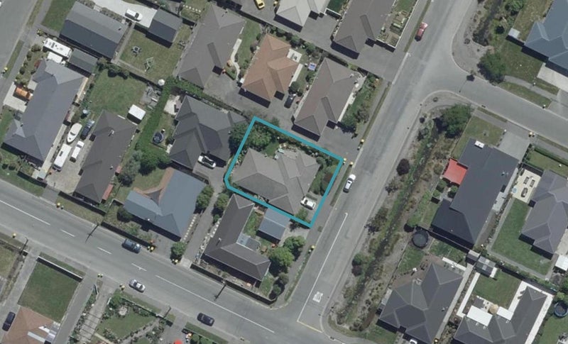 55A Tyrone Street, Belfast, Christchurch - Carousel 1