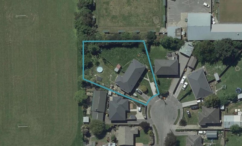 11 Braemar Place, Avonside, Christchurch - Carousel 1