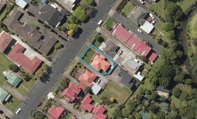 9 Second Avenue, Avenues, Whangarei - Carousel 1