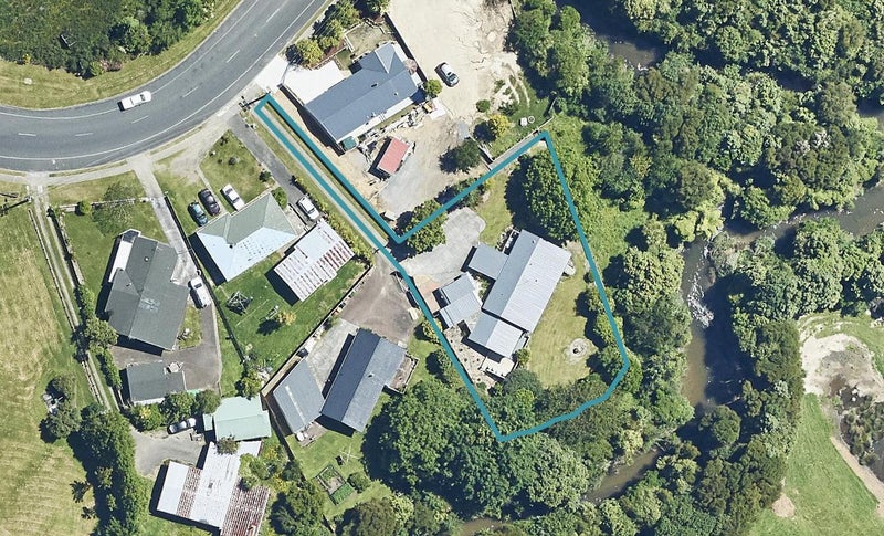 17 Western Road, Ngongotaha, Rotorua - Carousel 1