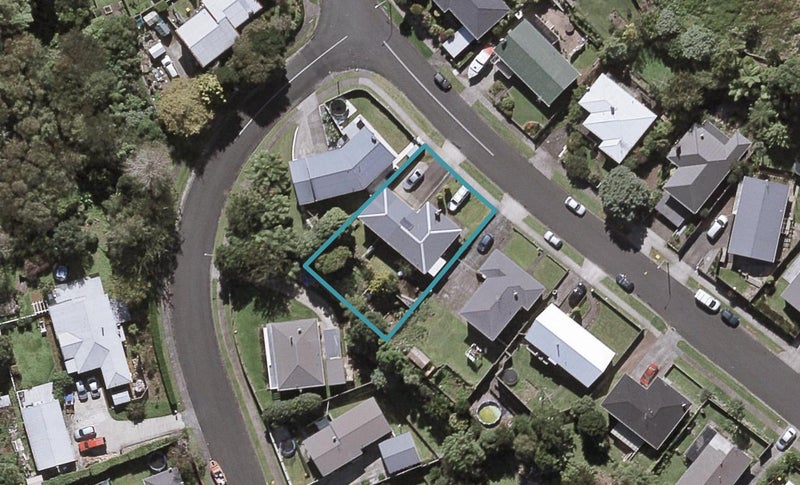 54 Oranga Street, Westown, New Plymouth - Carousel 1