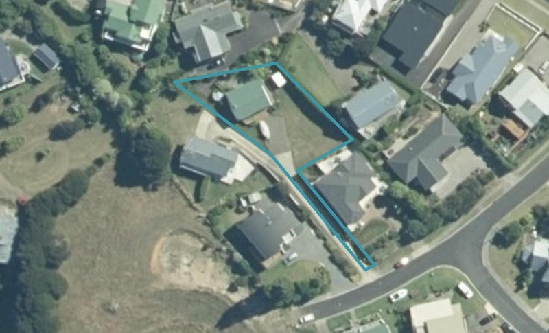7 Christa Court, Whitianga, Whitianga - Carousel 1