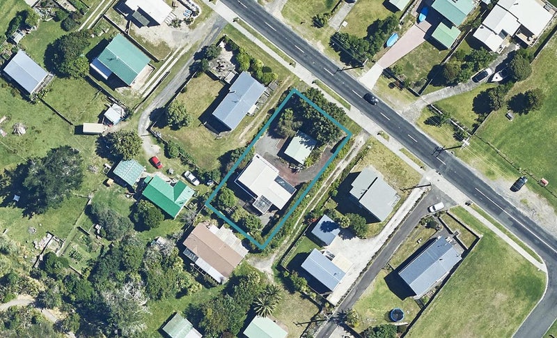316 Pukehina Parade, Pukehina, Te Puke - Carousel 1