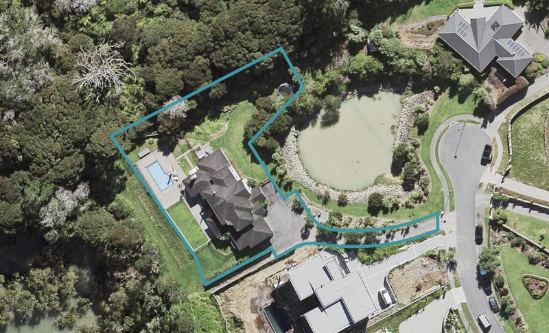 12 Kerema Way, Schnapper Rock, Auckland - Carousel 1