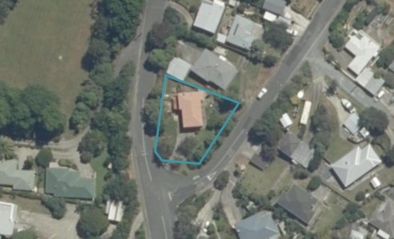 58 Jenner Road, Toi Toi, Nelson - Carousel 1