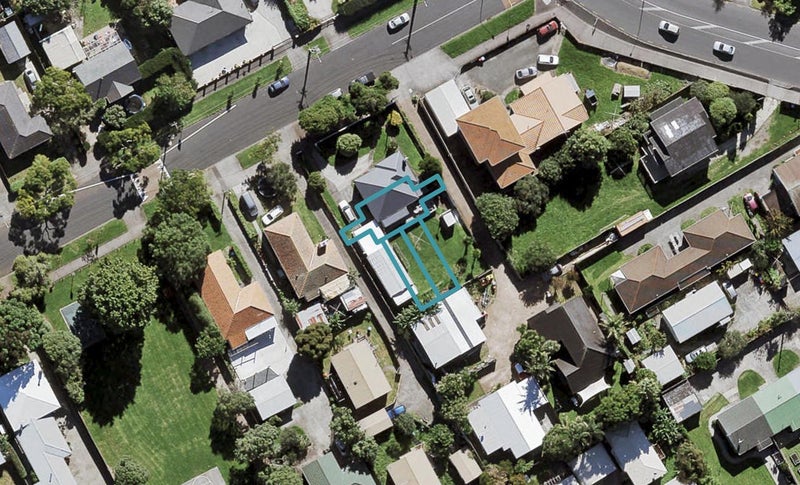 5/6 Canal Road, Avondale, Auckland - Carousel 1