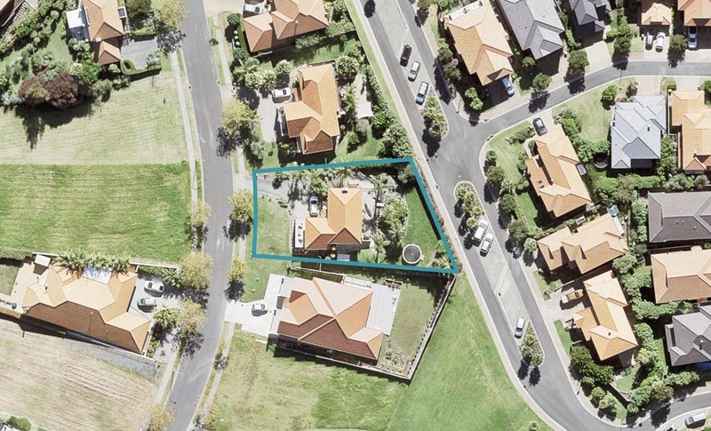 27 Voyager Drive, Gulf Harbour, Whangaparaoa - Carousel 1