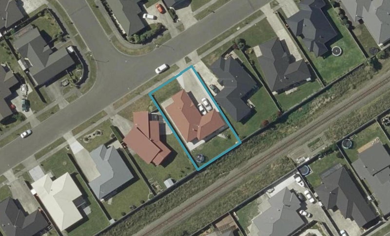 54 Geneva Terrace, Kelvin Grove, Palmerston North - Carousel 1