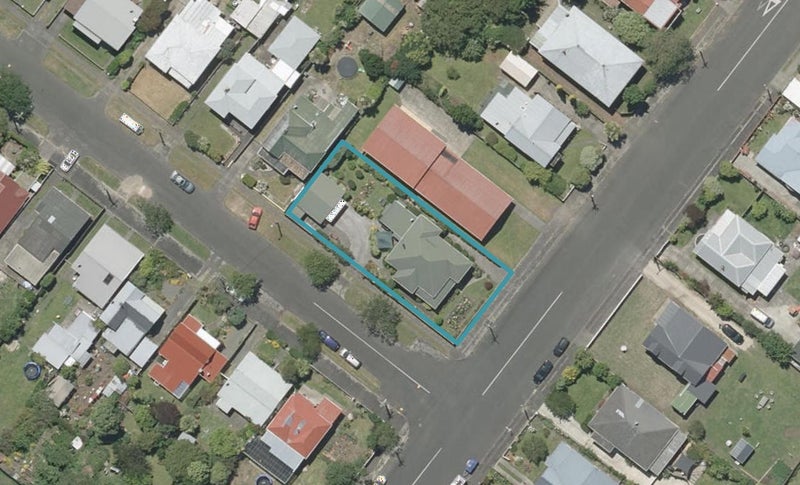 12 Liverpool Street, Whanganui, Whanganui - Carousel 1